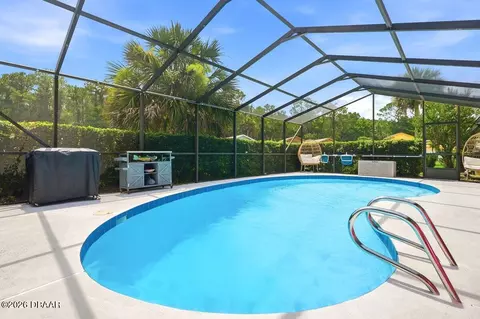 Exterior - 50 Treetop Cir, Ormond Beach, FL 32174 photo 7 of 13