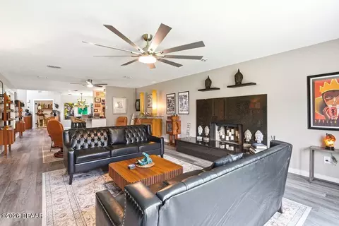 Living - 50 Treetop Cir, Ormond Beach, FL 32174 photo 5 of 6