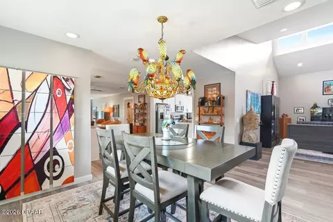 Dining - 50 Treetop Cir, Ormond Beach, FL 32174 photo 2 of 3