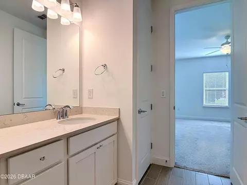 Bath - 2183 Raglan Cir, Ormond Beach, FL 32174 photo 4 of 9