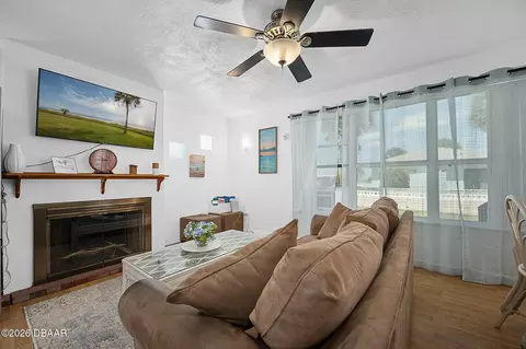 Living - 9 Neptune Park Dr, Ormond Beach, FL 32176 photo 1 of 2
