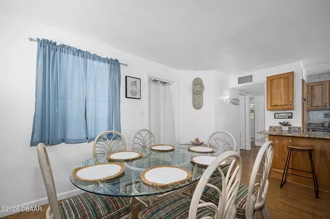 Dining - 9 Neptune Park Dr, Ormond Beach, FL 32176 photo 2 of 2