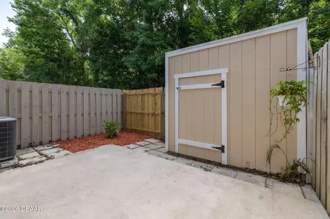 Exterior - 51 Tomoka Meadows Blvd, Ormond Beach, FL 32174 photo 2 of 3