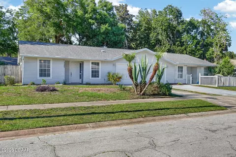 1133 Squirrel Nest Ln, Port Orange, FL 32129