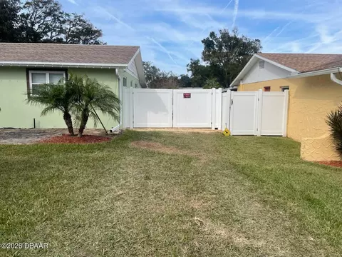 Exterior - 19 Sanchez Ave, Ormond Beach, FL 32174 photo 5 of 6