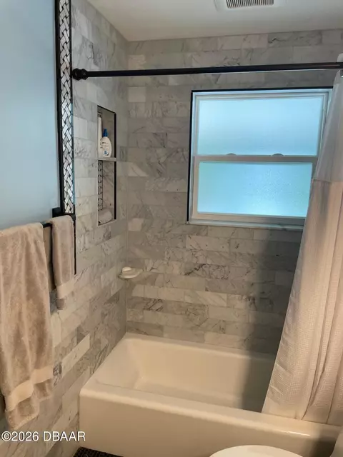 Bath - 19 Sanchez Ave, Ormond Beach, FL 32174 photo 4 of 4