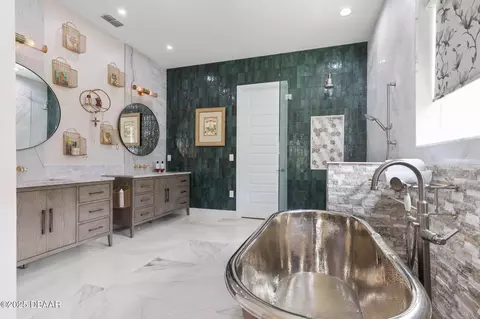 Bath - 75 Trailmark Ct, Ormond Beach, FL 32174 photo 4 of 18
