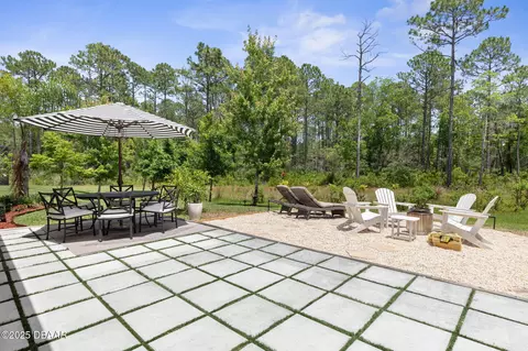 Exterior - 75 Trailmark Ct, Ormond Beach, FL 32174 photo 7 of 12