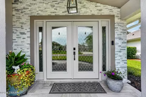 Entry Way - 907 Brookridge Ln, Ormond Beach, FL 32174 photo 1 of 4