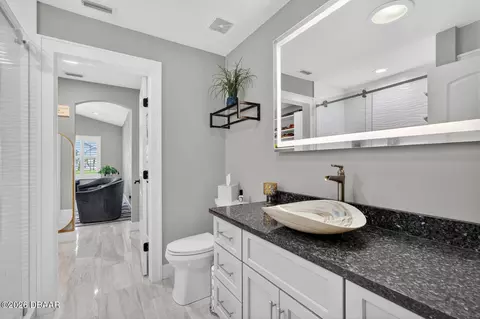 Bath - 907 Brookridge Ln, Ormond Beach, FL 32174 photo 6 of 7