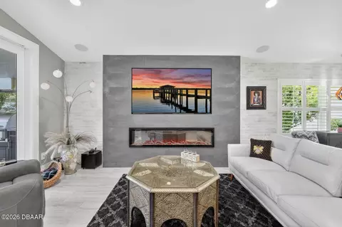 Living - 907 Brookridge Ln, Ormond Beach, FL 32174 photo 4 of 5