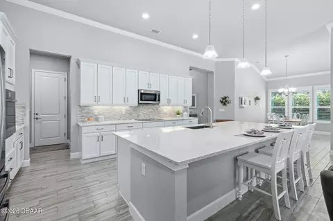 Kitchen - 218 Heatherwood Ct, Ormond Beach, FL 32174 photo 6 of 7