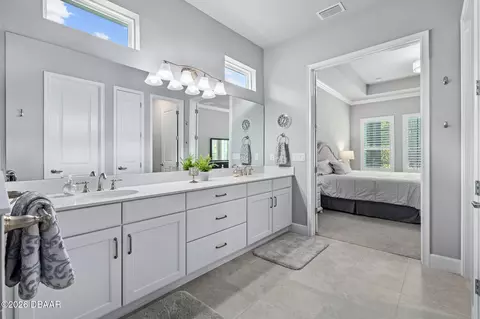 Bath - 218 Heatherwood Ct, Ormond Beach, FL 32174 photo 4 of 7