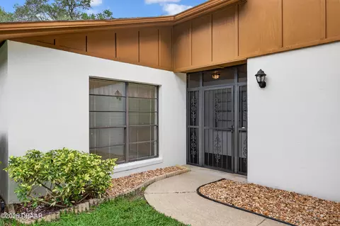 Exterior - 6 Indian Trl, Ormond Beach, FL 32174 photo 4 of 10