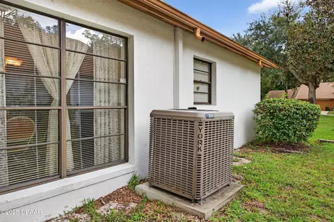 Exterior - 6 Indian Trl, Ormond Beach, FL 32174 photo 9 of 10