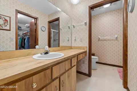 Bath - 6 Indian Trl, Ormond Beach, FL 32174 photo 1 of 3