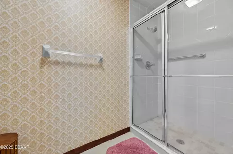 Bath - 6 Indian Trl, Ormond Beach, FL 32174 photo 2 of 3