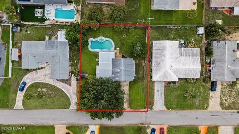 View/Area - 923 Peninsula Dr, Ormond Beach, FL 32176 photo 2 of 6