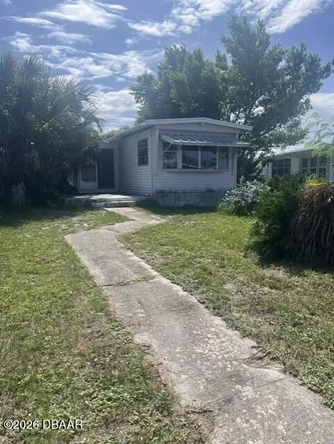 5452 Pineland Ave, Port Orange, FL 32127