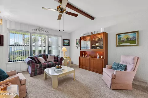 Living - 38 Dolphin Ave, Ormond Beach, FL 32176 photo 3 of 6