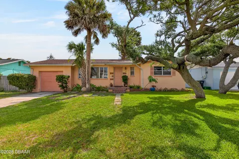 109 Claire Ter, Daytona Beach, FL 32118