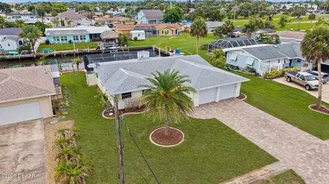 149 Coral Cir, South Daytona, FL 32119