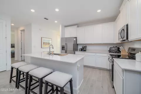 Kitchen - 2173 Raglan Cir, Ormond Beach, FL 32174 photo 3 of 5