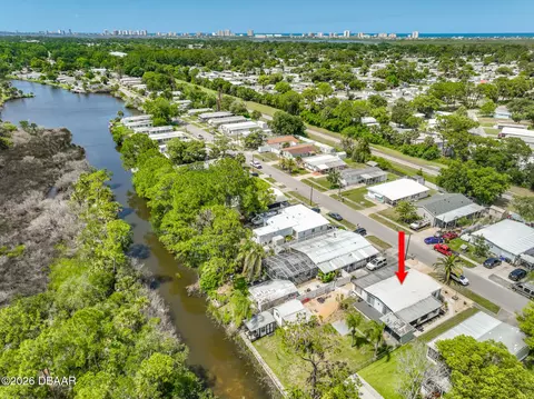 5660 Wood St, Port Orange, FL 32127