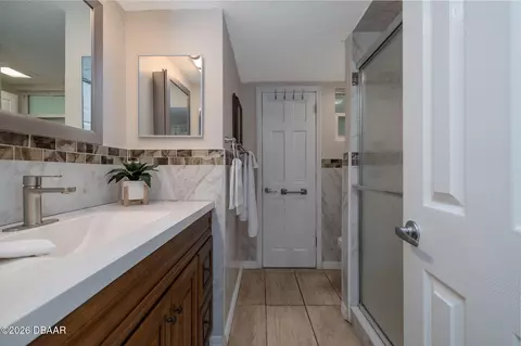 Bath - 5 Pebble Beach Dr, Ormond Beach, FL 32174 photo 3 of 3