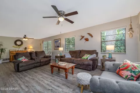 Living - 5 Pebble Beach Dr, Ormond Beach, FL 32174 photo 3 of 4
