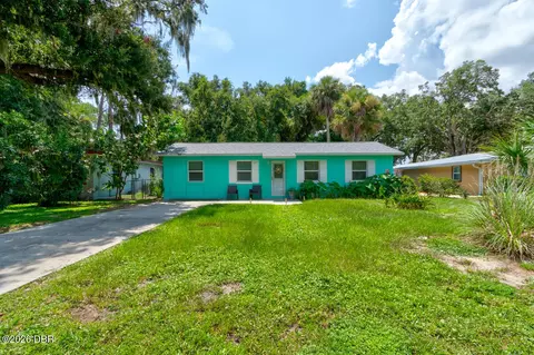 537 Blake Rd, South Daytona, FL 32119