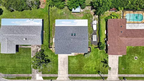 View/Area - 7 Lakeview Cir, Ormond Beach, FL 32174 photo 3 of 4