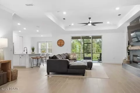 Living - 2123 Raglan Cir, Ormond Beach, FL 32174 photo 1 of 1