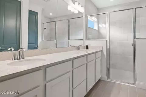 Bath - 2123 Raglan Cir, Ormond Beach, FL 32174 photo 1 of 2