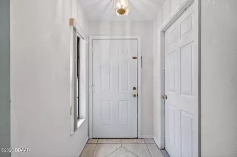 Entry Way - 191 Roberts Rd, Edgewater, FL 32141 photo 2 of 2