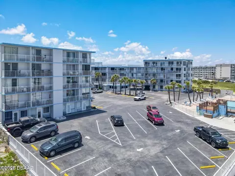 1233 S Atlantic Ave, Daytona Beach, FL 32118