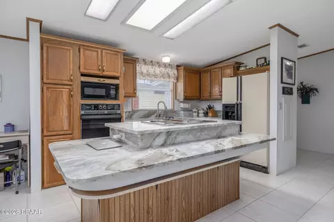 Kitchen - 735 Navigators Way, Edgewater, FL 32141 photo 4 of 5