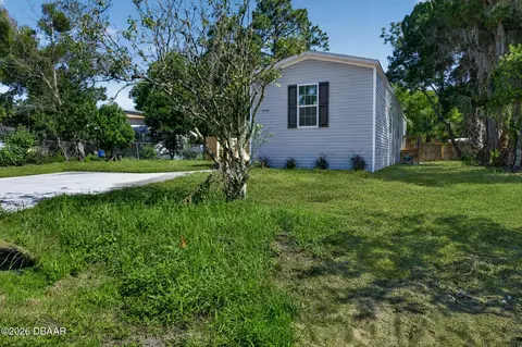 Exterior - 1606 Avenue C, Ormond Beach, FL 32174 photo 1 of 1