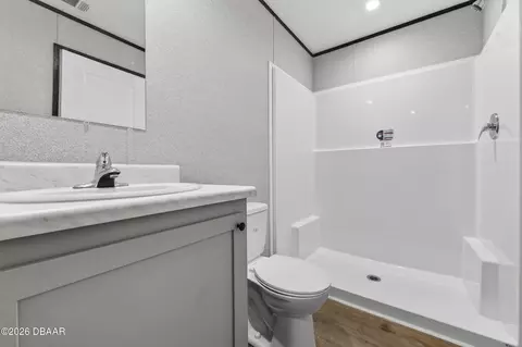 Bath - 1606 Avenue C, Ormond Beach, FL 32174 photo 1 of 1