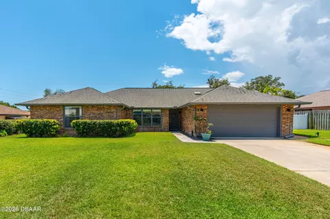 4 Carmel Ter, Ormond Beach, FL 32174
