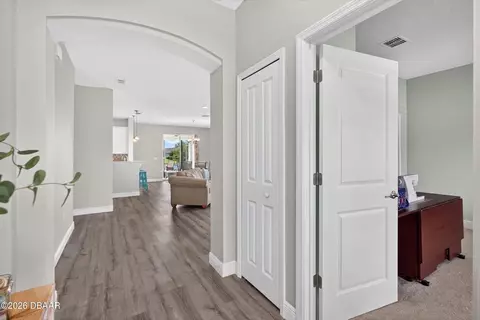 Entry Way - 55 Huntington Pl, Ormond Beach, FL 32174 photo 1 of 2