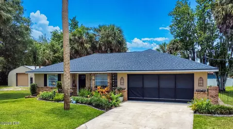 1624 Center St, Deland, FL 32720