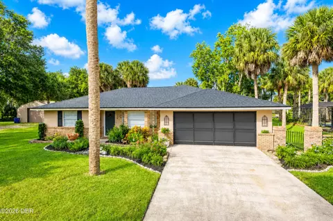 1624 Center St, Deland, FL 32720
