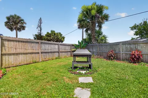 Exterior - 23 Palm Dr, Ormond Beach, FL 32176 photo 2 of 3