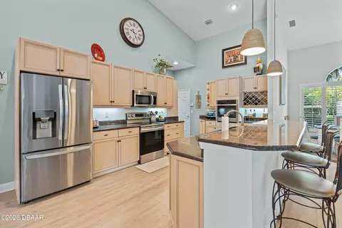Kitchen - 3749 Belfast Cir, Ormond Beach, FL 32174 photo 2 of 5