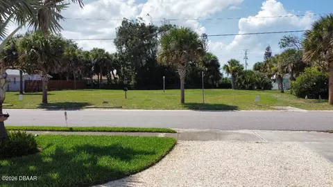 215 Ormond Pkwy, Ormond Beach, FL 32176 photo 2