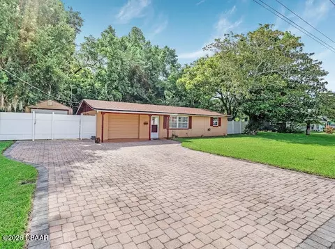 736 5th St, Port Orange, FL 32129