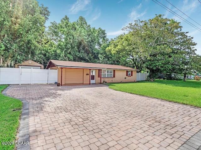 736 5th St, Port Orange, FL 32129