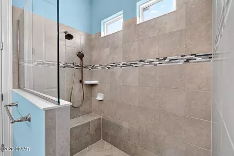 Bath - 17 Watchtower Dr, Ormond Beach, FL 32176 photo 8 of 10