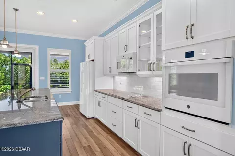 Kitchen - 17 Watchtower Dr, Ormond Beach, FL 32176 photo 5 of 5
